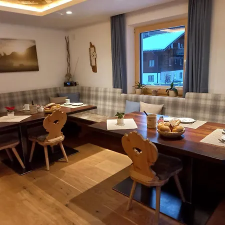 Haus Toriten Bed & Breakfast 3*