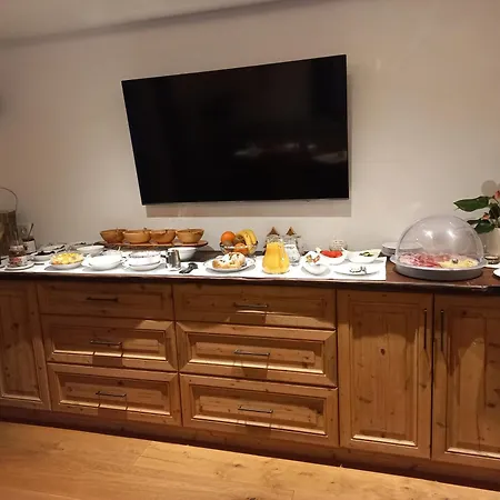 Haus Toriten Bed & Breakfast