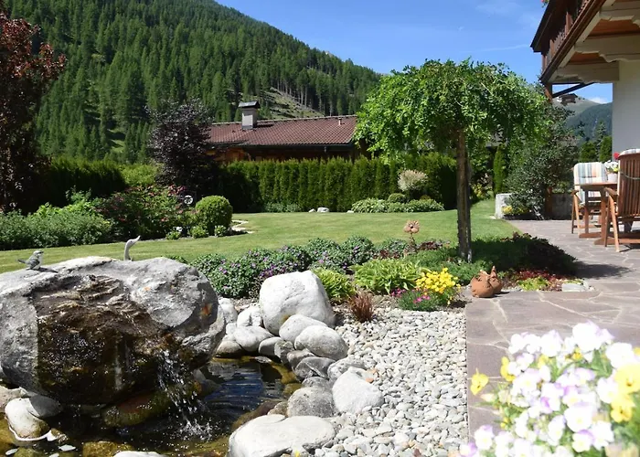 Haus Toriten Bed & Breakfast 3*